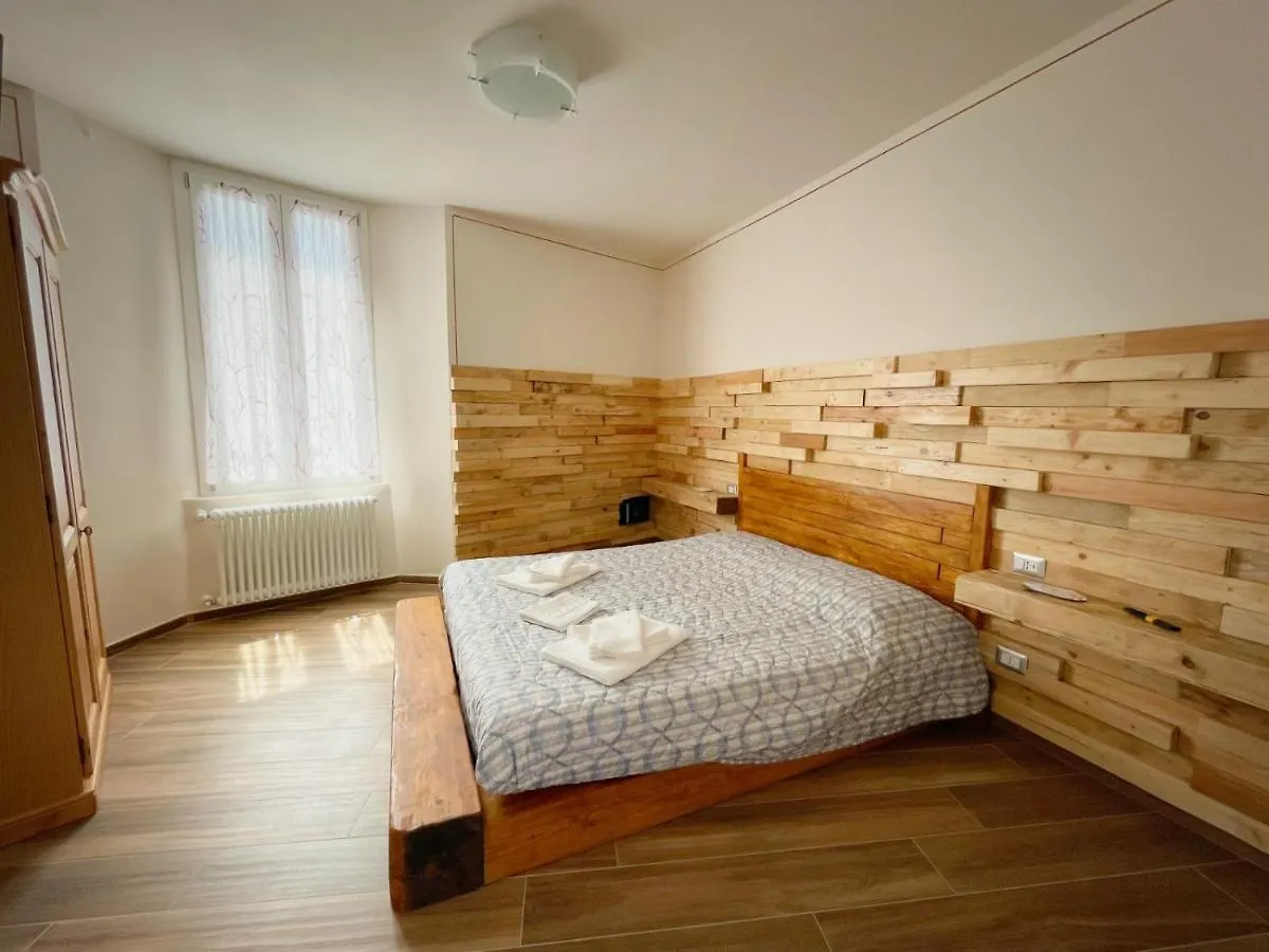 Ferienwohnung Ca De Mez Luino